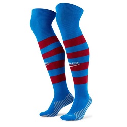 barca-21-22-home-socks