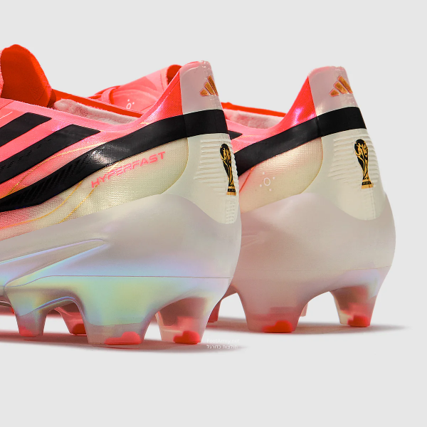נעלי כדורגל adidas F50 Hyperfast Elite FG מונדיאל 2026 צבע ורוד
