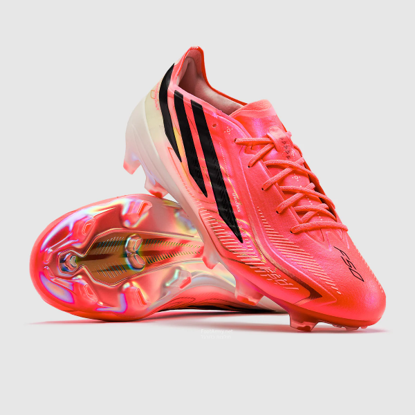 נעלי כדורגל adidas F50 Hyperfast Elite FG מונדיאל 2026 צבע ורוד